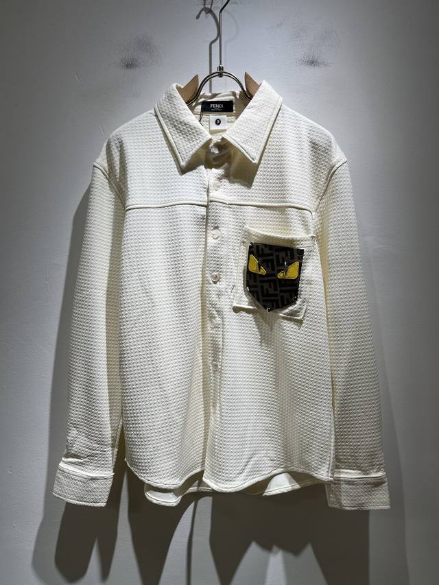 Fen*Di's new men's long-sleeved shirt for fall 2025. This trendy, affordable lux