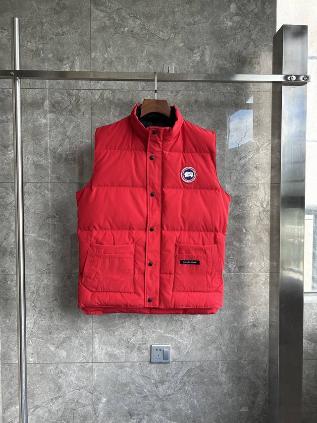 E20 4154M Freestyle Men's Down Vest. Color: Red with Red Label. Bll Sizes: S M L