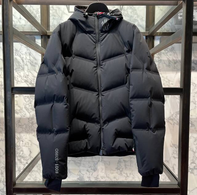 Moncler Grenoble Arcesaz winter high-performance down jacket. Counter display. B