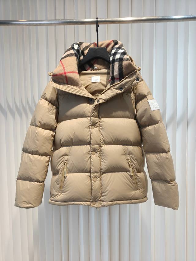 Burberry [sleeveless] hooded down jacket. High version shipping black, khaki Bll