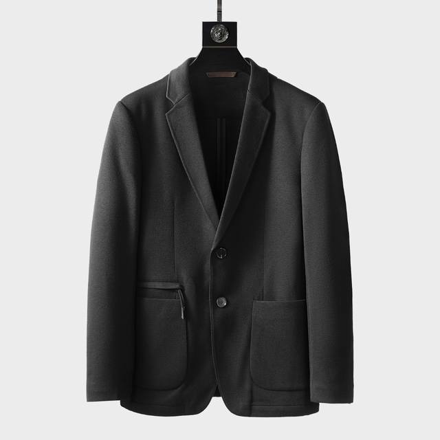 Zegna Men's Classic Two-Button Business Casual Slim-Fit Suit . This autumn/wint