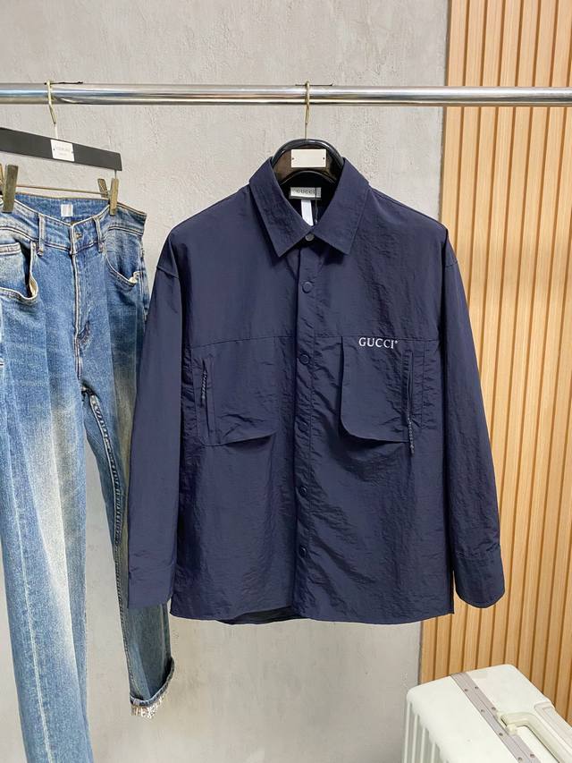 Gucci's latest autumn/winter 25Ss shirt jacket features a retro feel and stylis