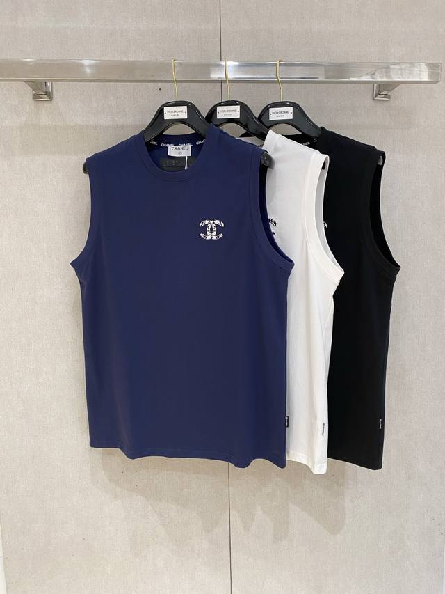 Chanel's new 25Ss vest features reinforced threading on the neckline and cuffs