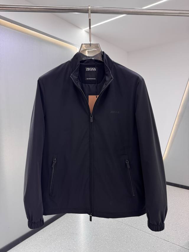 Zegna25 Autumn/Winter Light Quilted Jacket This Zegna jacket features a classic