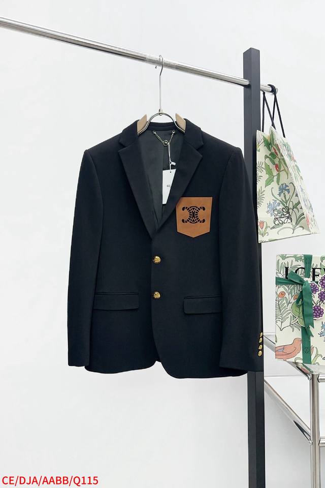 Q116 Celine 2025 new suit jacket, stylish and handsome, simple and versatile sty