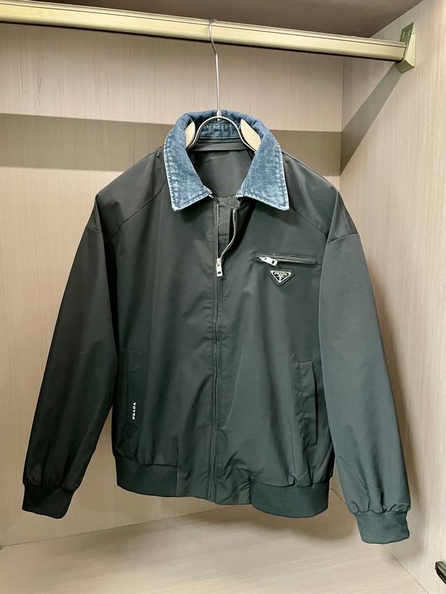 prad's 2025 Fall/Winter new arrivals feature a classic black palette, creating a