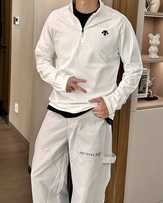 Descente's new 2025Ss fashion casual stand-up collar is perfect for business ca