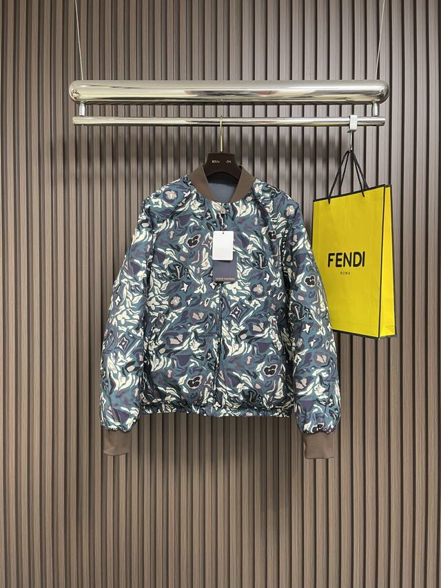 Lv Leather Label Camouflage Double-Sided Padded Jacket, filled with 90% white du