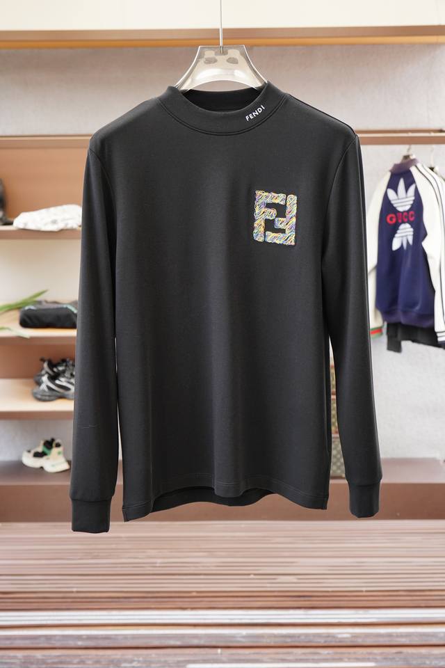 Fendi - 2025 Fall/Winter New Arrivals, a basic men's round-neck long-sleeved T-s