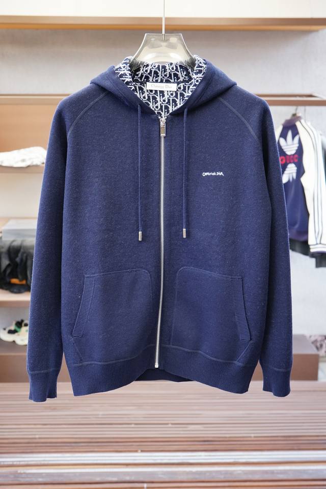 Dior-2025, men's high-end lapel combed wool hooded thickened coat: sourced from