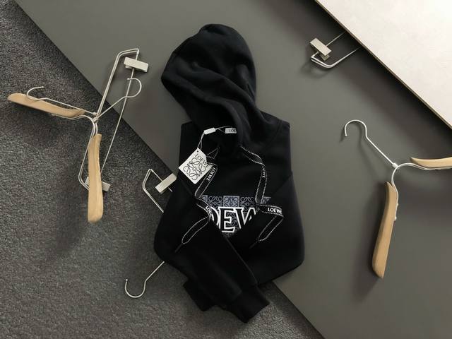 Lowe* fitted version M-Xxxl 2025 autumn and winter trendy brand hooded sweatshir