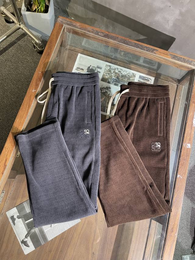 K8127 New LOEWE straight casual trousers for autumn and winter, corduroy fabric
