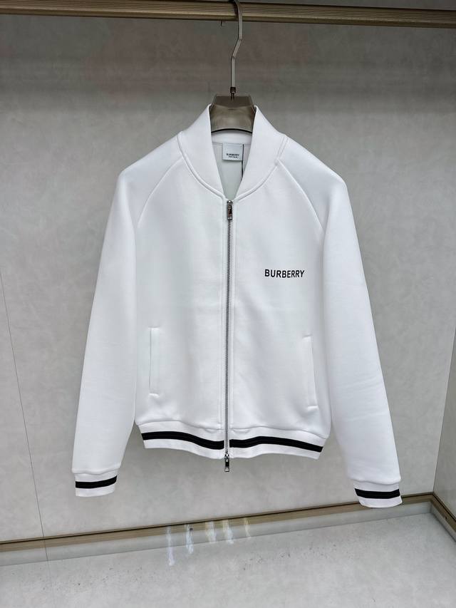 Exclusively from Burberry, this latest fashion outerwear is classic in design a