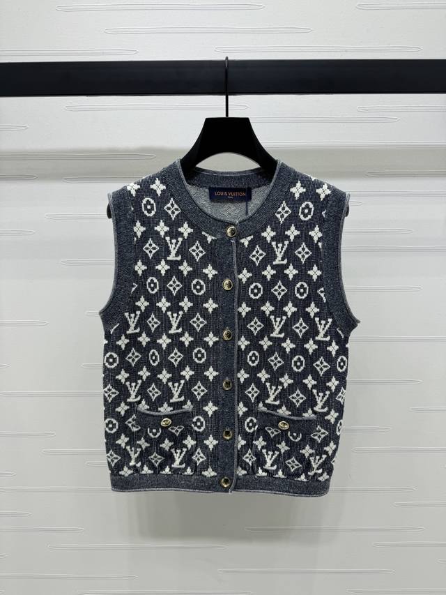 New, original, high-end L*Ui*Vui*Ton 2025 Early Fall Collection! Chain logo kni