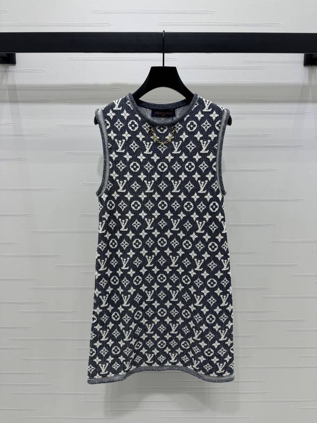 New, original, high-end L*Ui*Vui*Ton 2025 Early Fall Collection! Chain logo kni