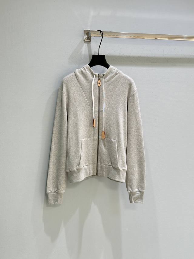 25Ss Early Fall New Arrivals! A hot item that everyone can pull off. This stylis