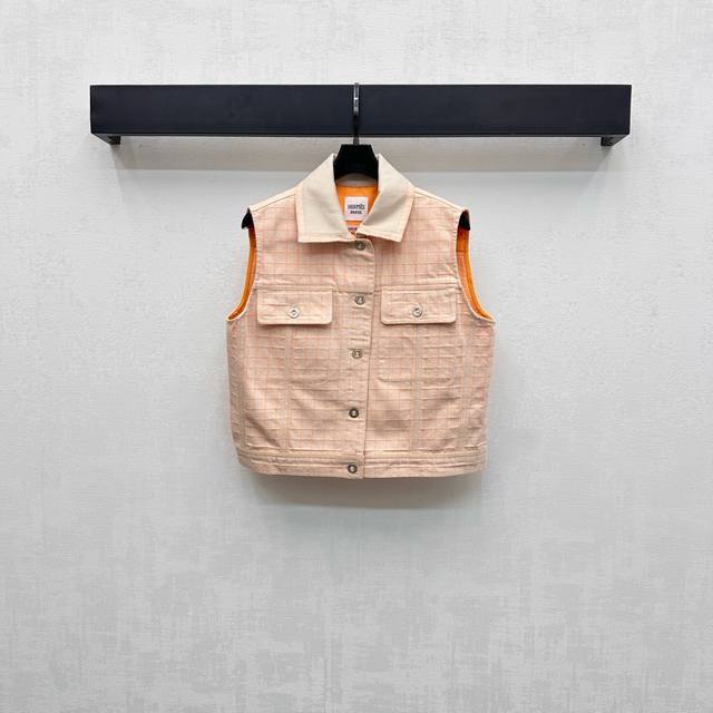 Herme* 2025 new arrivals. Custom-made plaid denim vest. YB imported twill cotto