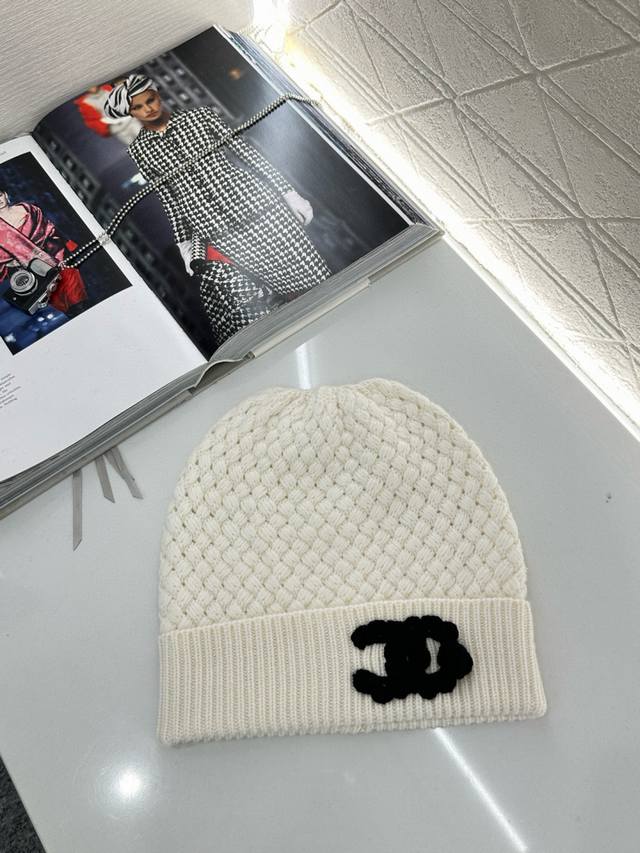 Chane* 2025 New Arrivals Double C Logo Cashmere Knitted Beanie Custom Yb Cashmer