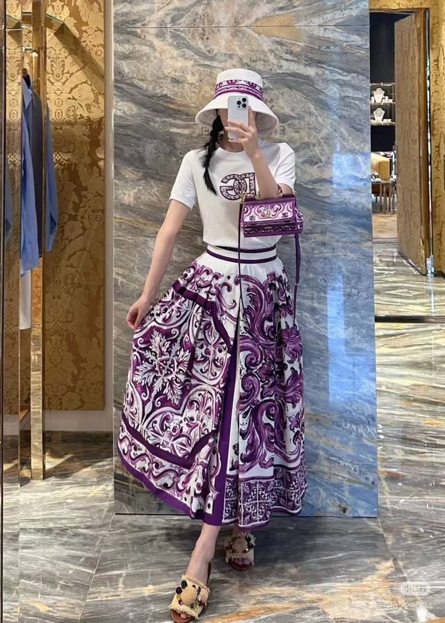 Dg purple pottery glaze Dg letter chapter embroidered fashion T-shirt Smlxlxxl 0