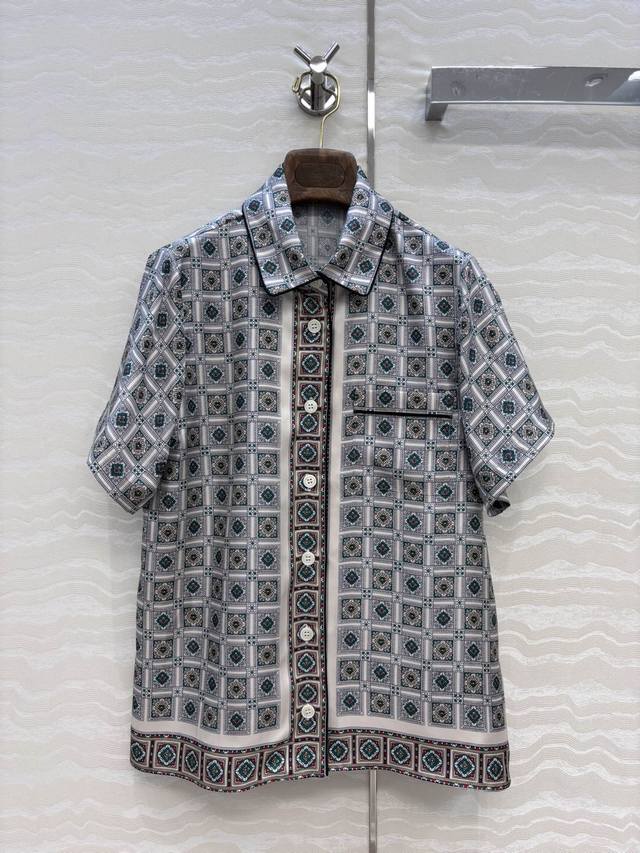 Exclusive debut of high-end, original quality, Lp, high-end, sophisticated, vin