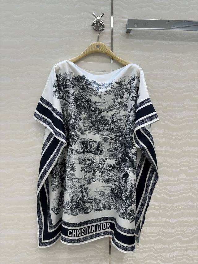 Exclusive debut, original quality, romantic Missd holiday-style, high-end flora