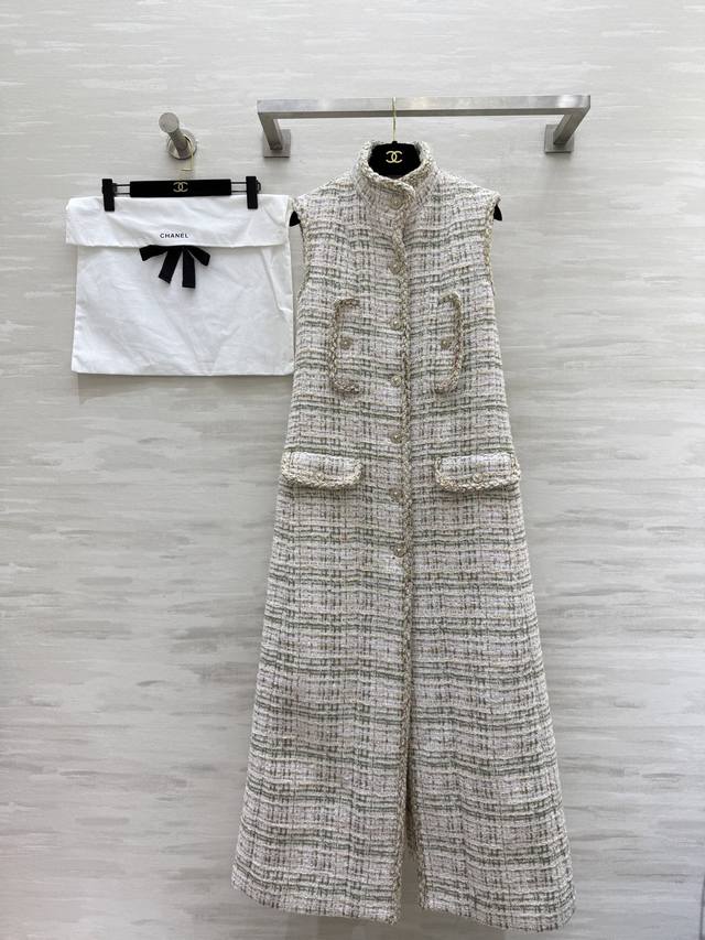 Chane2 autumn and winter new woven vest-style vest dress customized special yarn