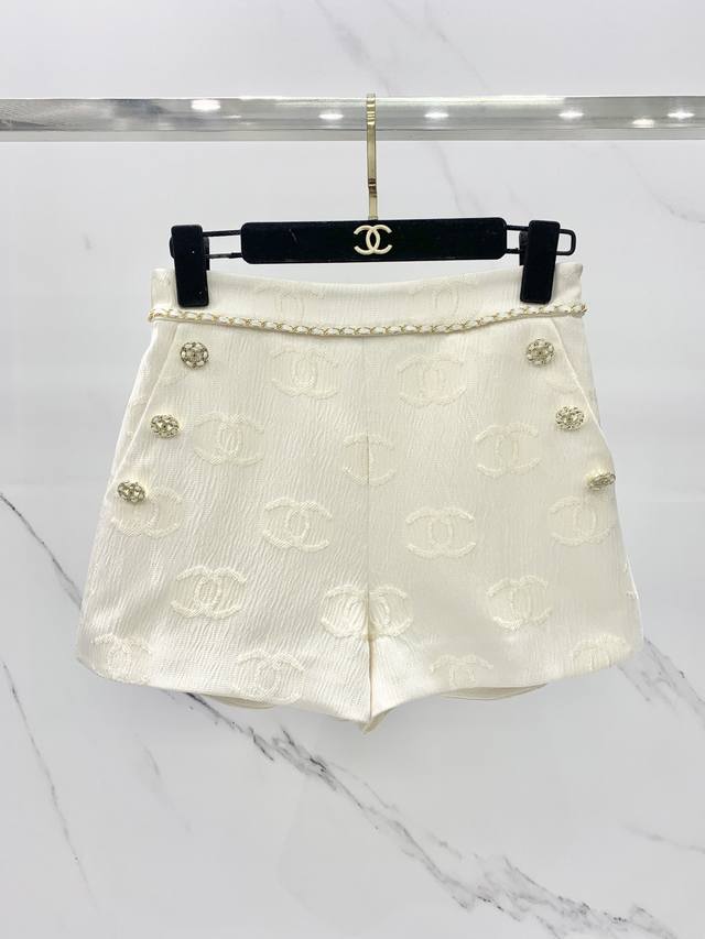 Logo gold chain high waist shorts Custom logo jacquard fabric with high gloss an