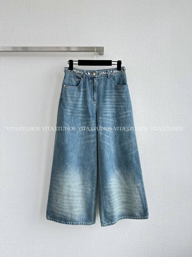 Hot-selling item in stock! high-waisted wide-leg cropped jeans with a wide-leg f