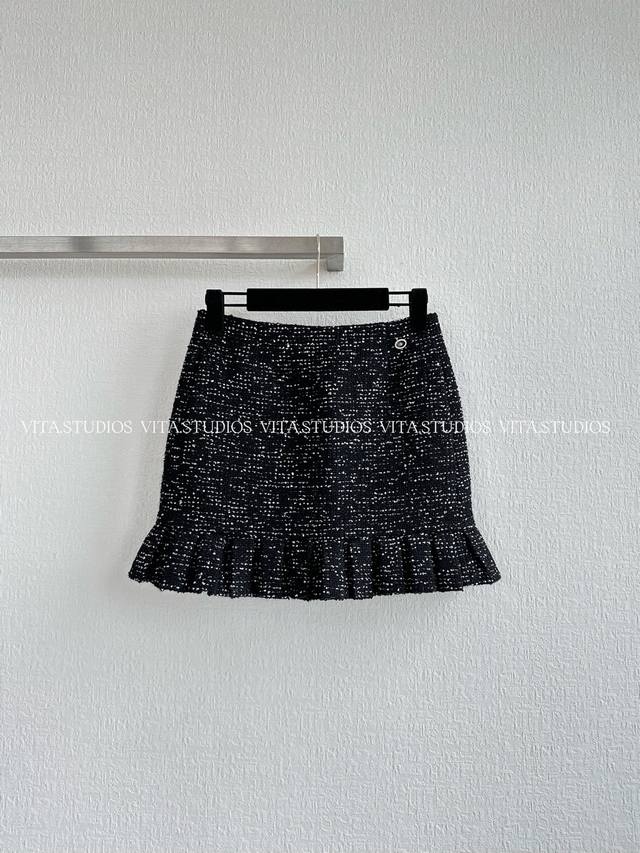 Hot item, limited stock available French style high waist skirt with pleated ruf