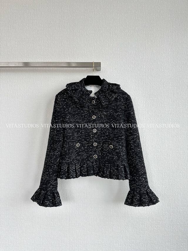 Hot item, small quantity in stock Palace style pleated ruffle lapel jacket Custo