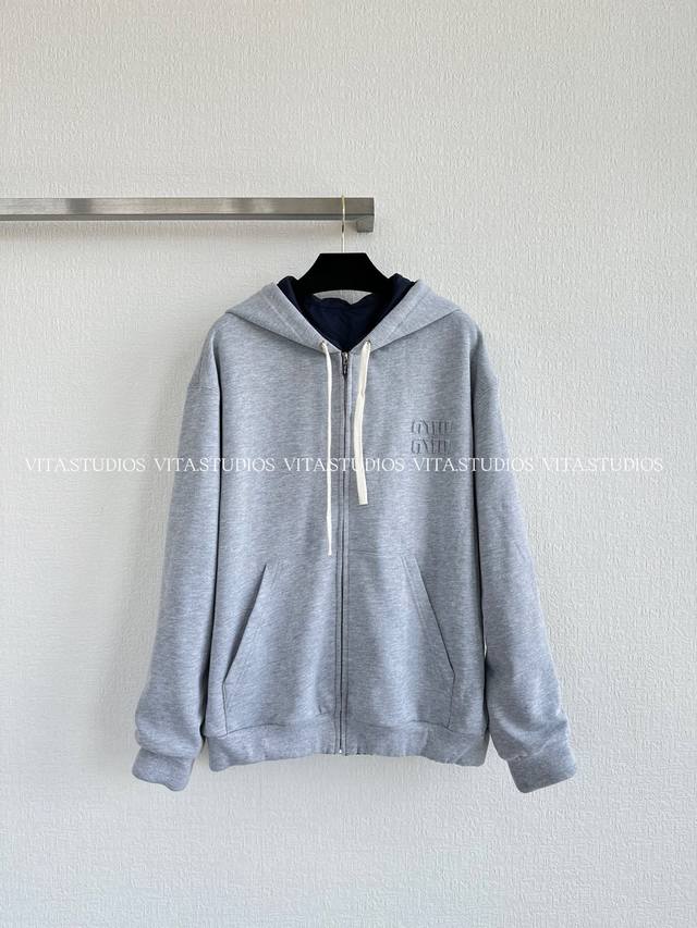 Hot-selling item in stock! reversible hooded sweatshirt jacket. Made from soft,