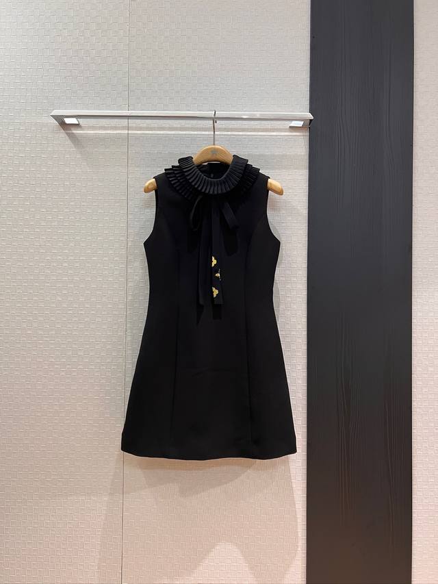 New style metal flower decoration lace bow sleeveless vest dress pleated multi-