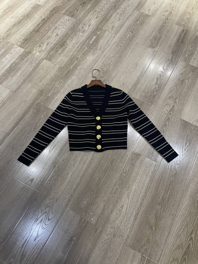 25 Early Autumn New Korean Simple Versatile V-neck Striped Long Sleeve Wool Knit