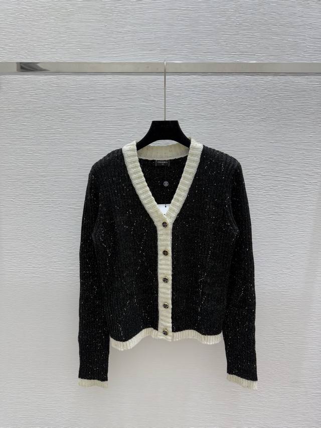 Ch's early autumn new color matching gold and silver thread V-neck knitted long-