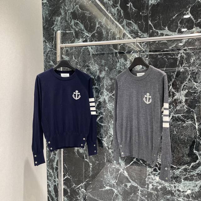 Tb 25 New Early Fall knitted wool long-sleeved top. Round neck knitted cardigan.