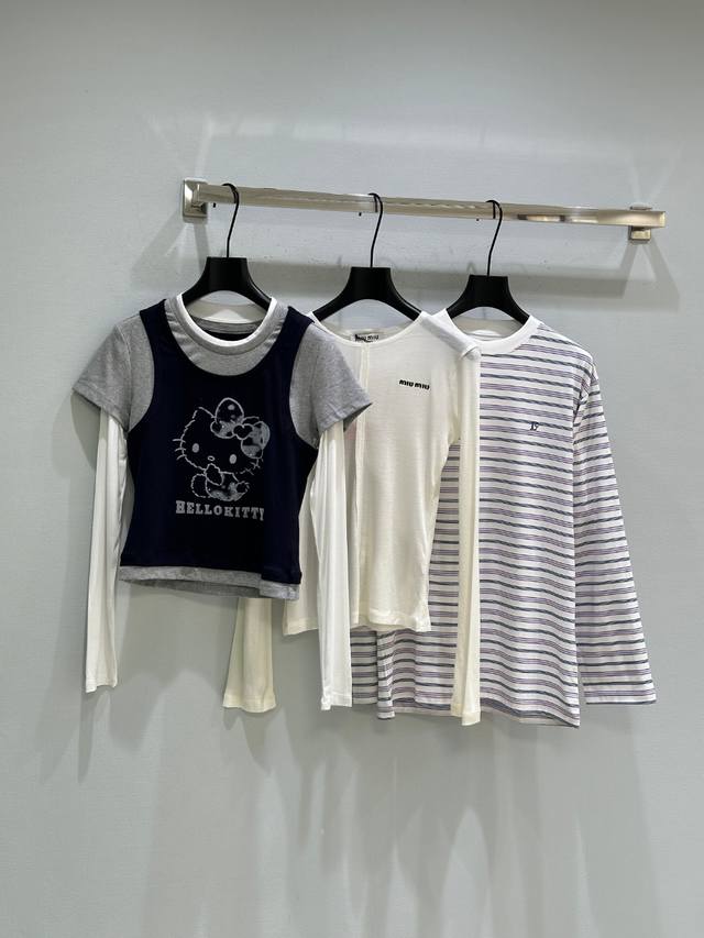 25Ss New Early Autumn Style! The T-shirt adopts a layered design. Kt cat appears