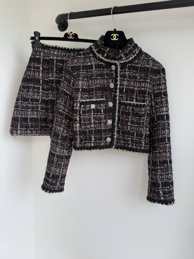Jacket and skirt Chan25 new top version, customized tweed fabric, stand-up colla