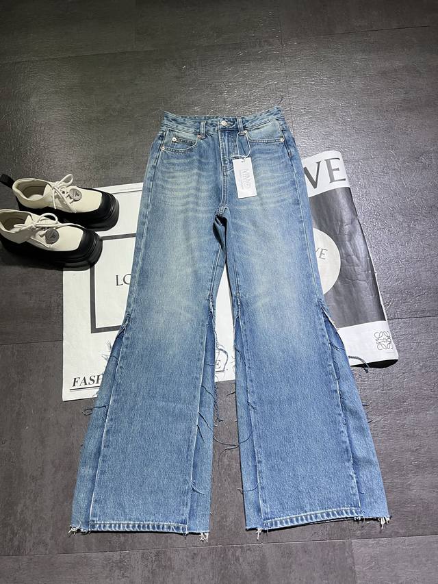 pp Mm6 25 autumn and winter washed and bleached straight jeans are shipped, with