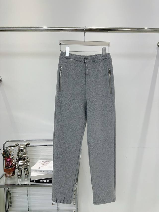 Exclusive first-run original quality Mium*U 25 new classic embroidered small la