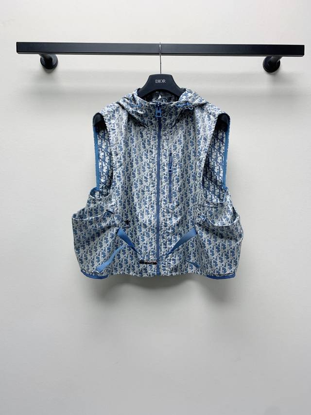 Spring and summer new hooded bee old flower vest Sml