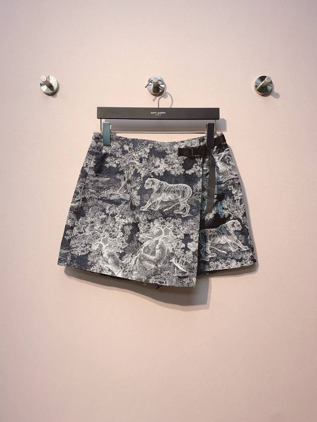 Spring and summer new jungle animal print skirt pants Sml