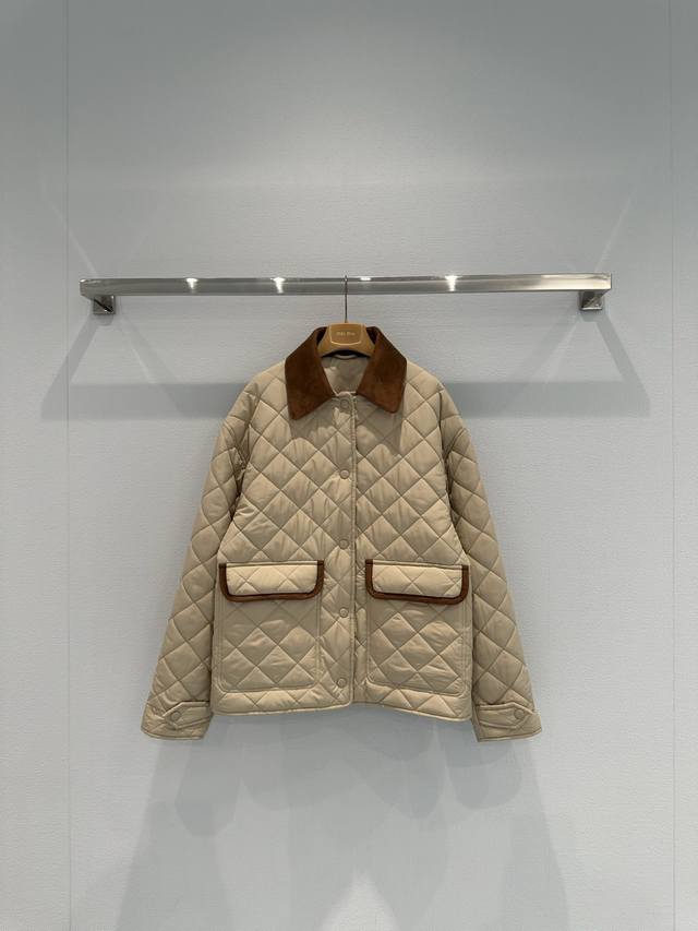 Miumi*25 New suede collar splicing diamond quilted jacket. The splicing design o
