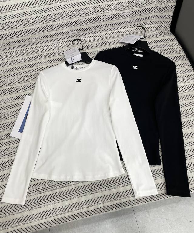 25Ss New autumn and winter style Chanel simple embroidered small logo letter pat