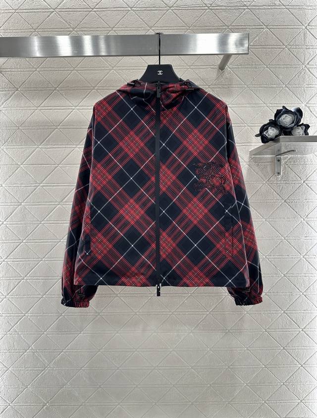 Burberr* 2025 New Arrivals: Reversible Hooded Plaid Jacket. Made from custom Yb