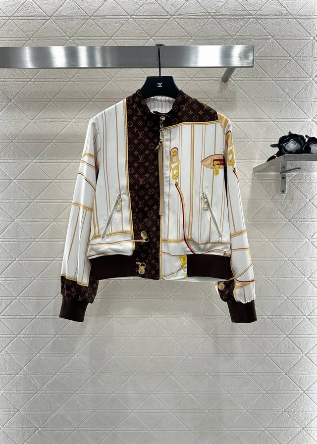 Louis Vuitto*2025 New Arrivals Reversible Stand-Up Collar Jacket and Midi Skirt