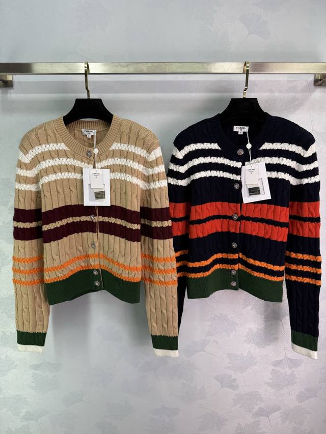 Chane*25's new fall/winter round-neck striped knitted long-sleeved cardigan feat