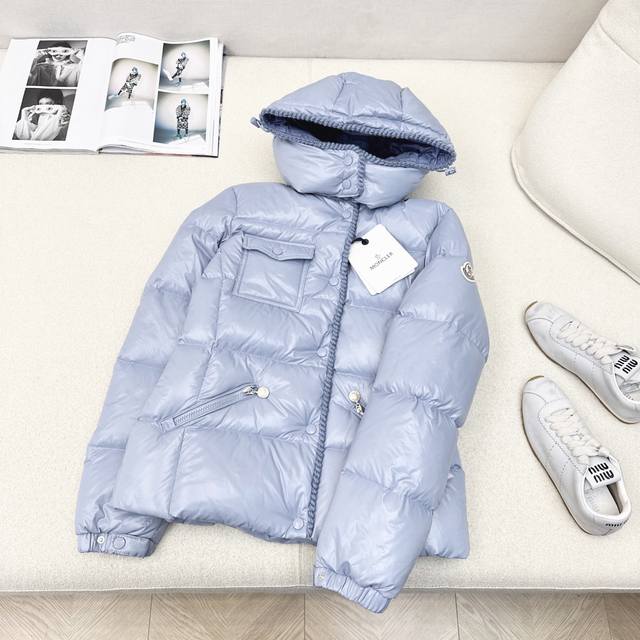 Original quality Mc 25Ss, latest fall/winter style, new official colorway. Wove