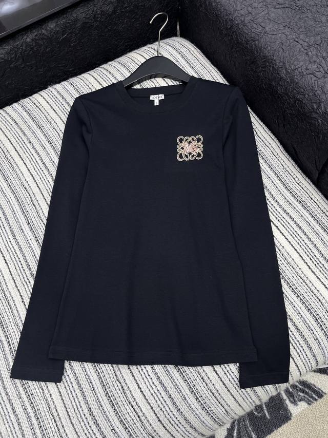 Hot item in stock! Original Loe quality* | 2025 new beaded long-sleeved T-shirt.