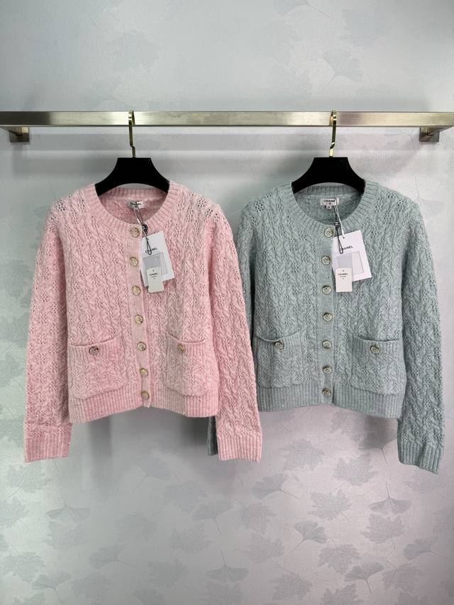 Ch*25 New autumn and winter knitted cardigan with exquisite hollow texture desig