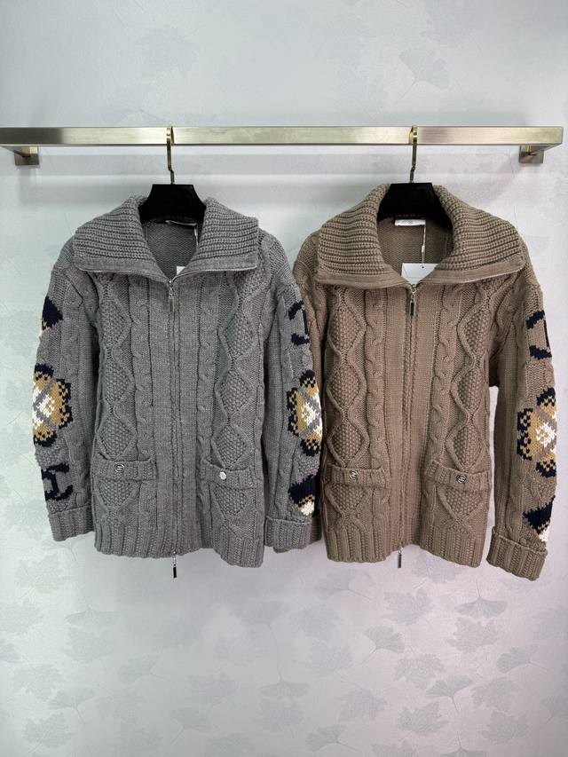 Chane*2025 new zippered crochet cardigan, custom-made from Yb wool yarn. Soft an